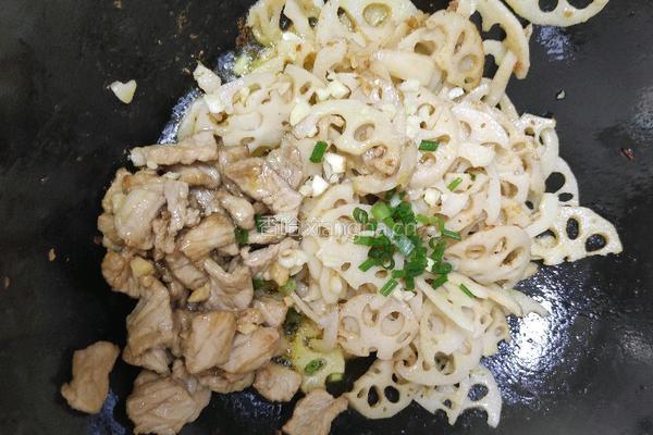 莲藕炒肉片的做法图解6