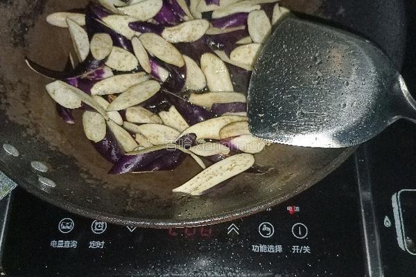 蒜沫蒸茄子的做法图解5