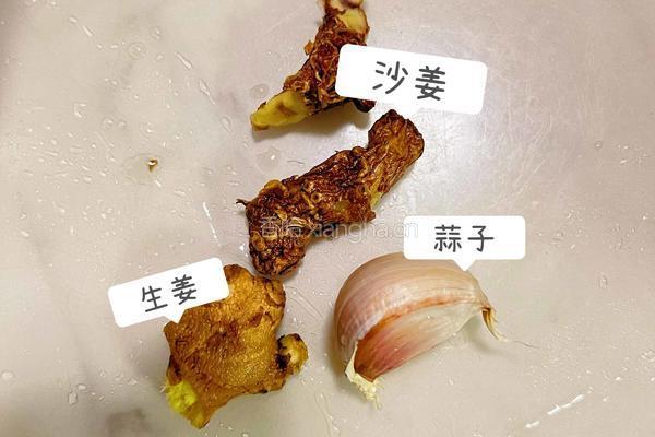 沙姜炒鸡的做法图解2
