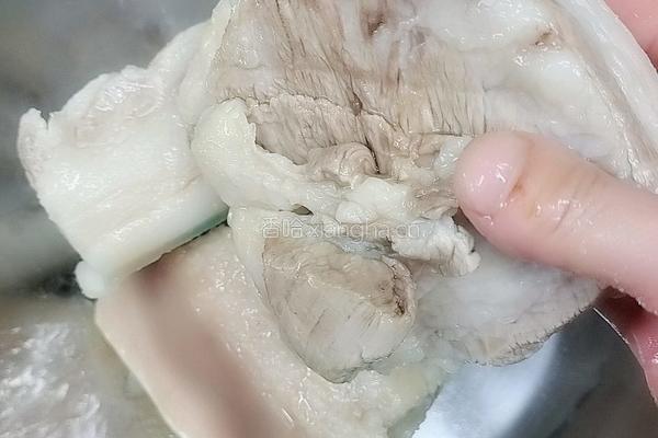 虎皮扣肉的做法图解2