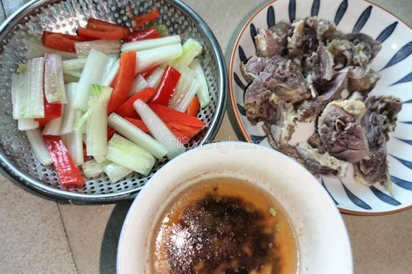 腊鸭煲仔饭的做法图解3