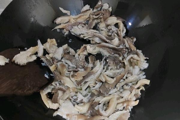 孜然蘑菇的做法图解3