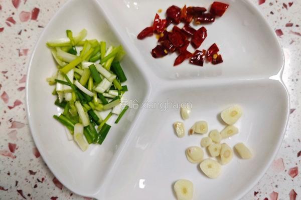 酸辣土豆丝的做法图解2