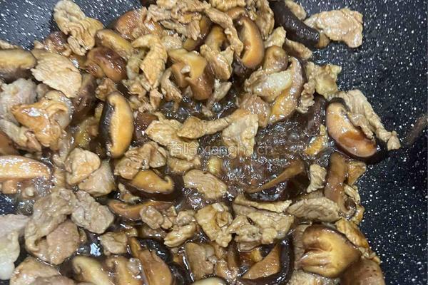香菇炒猪肉的做法图解7