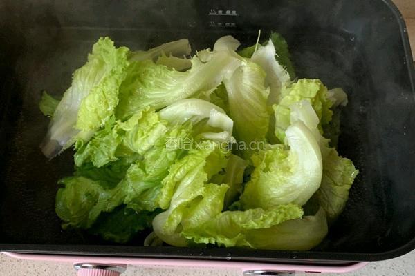 3分钟搞定(耗油)生菜的做法图解2