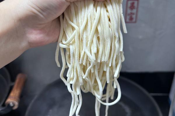 豆角茄子炸酱面的做法图解12