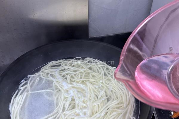豆角茄子炸酱面的做法图解13