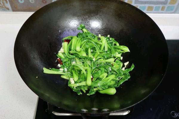 蒜蓉鸡毛菜 快手低脂小青菜补钙小白菜的做法图解4