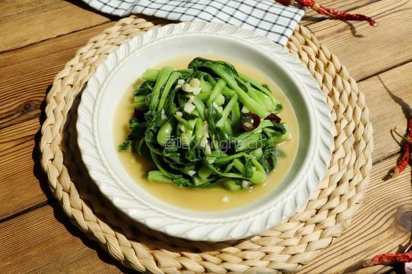 蒜蓉鸡毛菜 快手低脂小青菜补钙小白菜的做法图解5