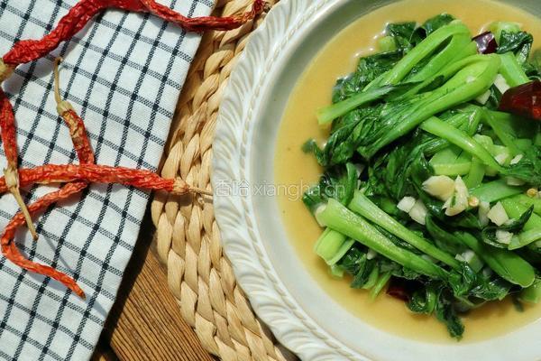 蒜蓉鸡毛菜 快手低脂小青菜补钙小白菜的做法图解6
