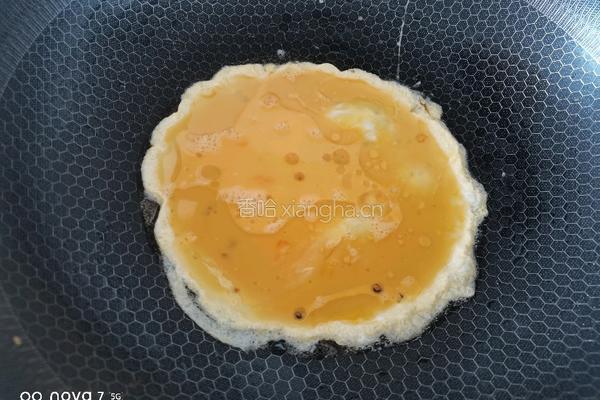 鸡蛋火腿炒饭的做法图解3