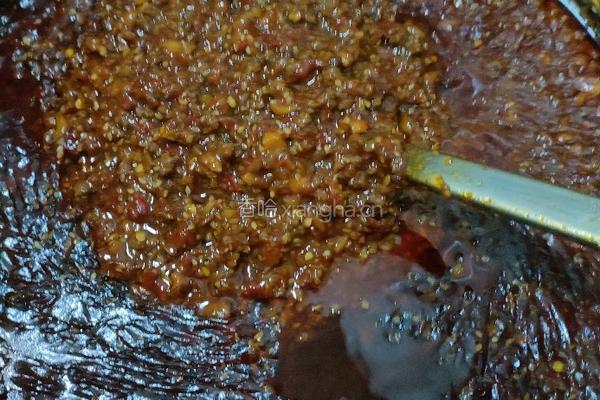 香辣牛肉酱的做法图解10