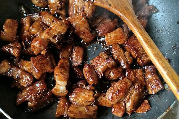 梅菜红烧肉的做法图解4