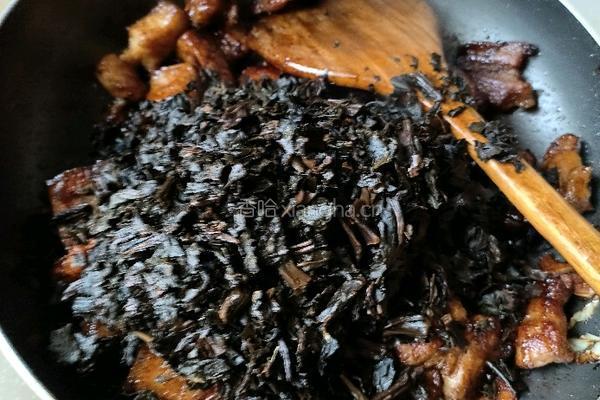 梅菜红烧肉的做法图解5