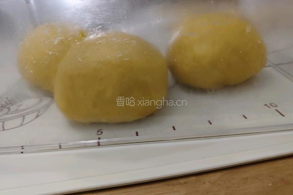 南瓜小餐包的做法图解3