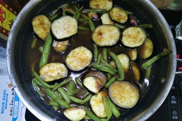 炖茄子豆角的做法图解6