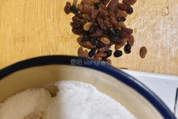 葡萄干奶香椰蓉馅的做法图解3