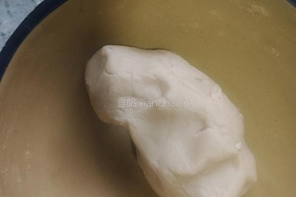 小熊猫蛋黄酥的做法图解3