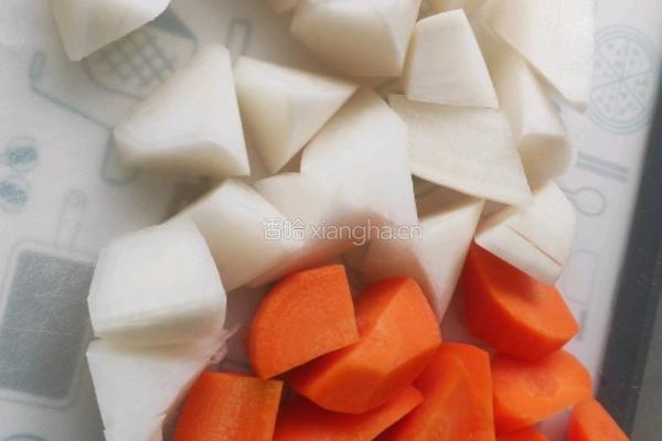 牛肉萝卜煲的做法图解7