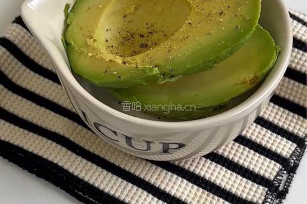 黑松露虾仁滑蛋三明治的做法图解8