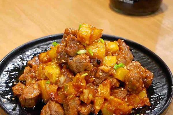 孜然土豆爆炒牛肉