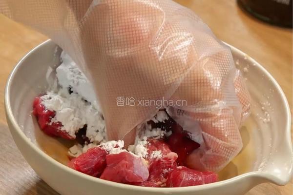 孜然土豆爆炒牛肉的做法图解3
