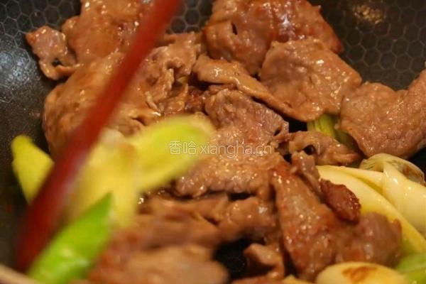 葱爆嫩牛肉的做法图解7