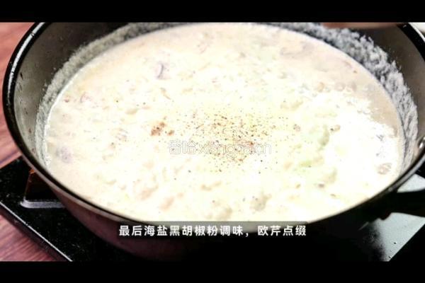 法式鲜虾玉米蘑菇汤的做法图解8