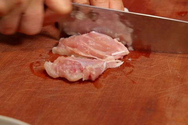 葱烧鸡的做法图解1