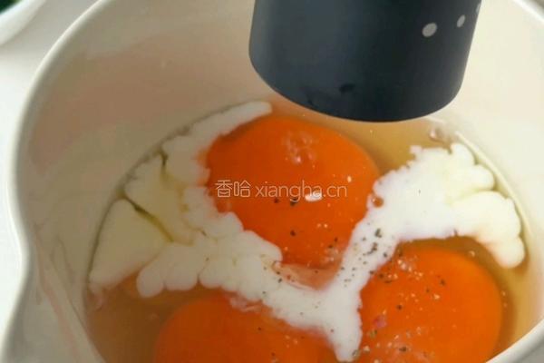 黑松露口蘑滑蛋三明治的做法图解1