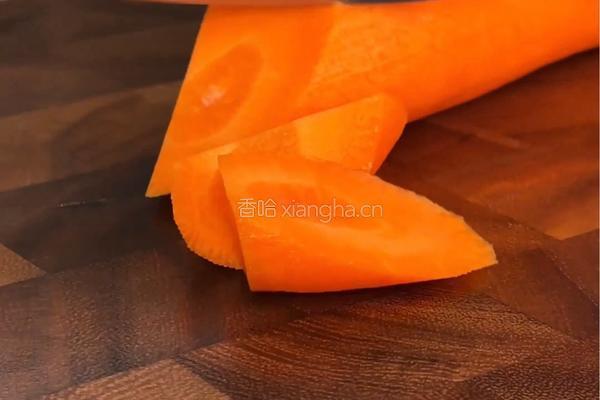 春日限定暖鲜！清炖萝卜羊肉汤唤醒味蕾的做法图解2