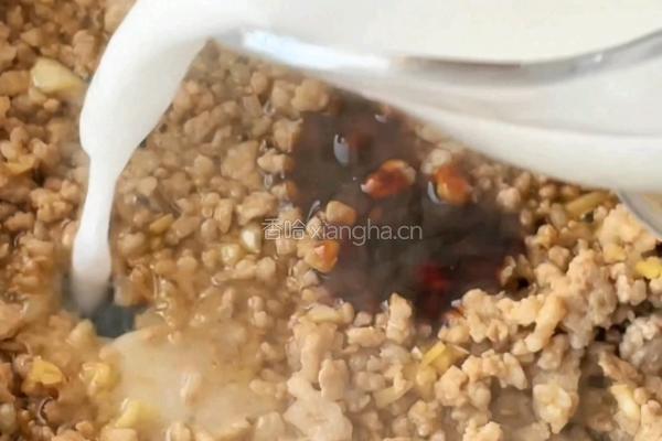 肉沫鸡蛋抱豆腐的做法图解4