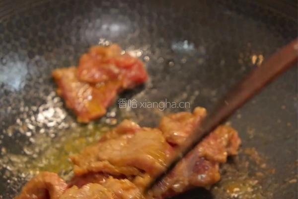 笋尖炒牛肉丨脆嫩与鲜嫩的舌尖碰撞的做法图解3
