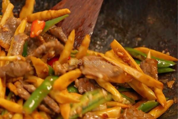 笋尖炒牛肉丨脆嫩与鲜嫩的舌尖碰撞的做法图解7