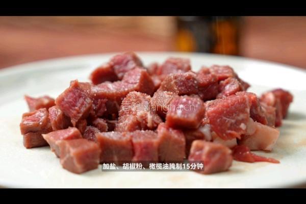 黑松露和牛炒饭的做法图解2