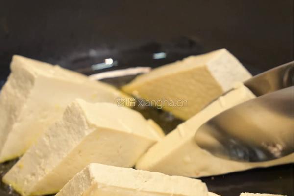 舌尖上的客家风味：一口沦陷的酿豆腐的做法图解3