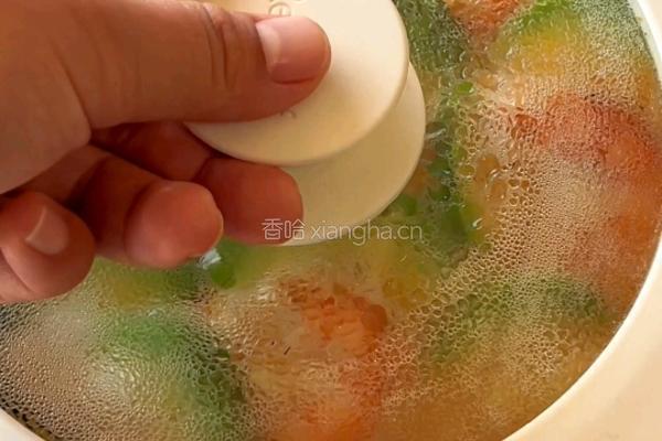 黑松露虾仁牛油果烘蛋的做法图解8