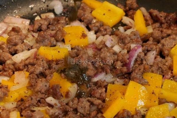 黑松肉洋葱牛肉法棍的做法图解4