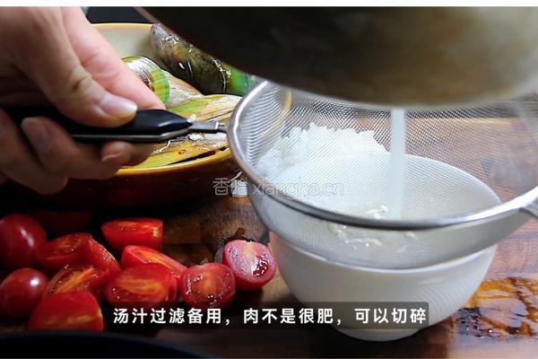 肉臊海鲜烩饭的做法图解3
