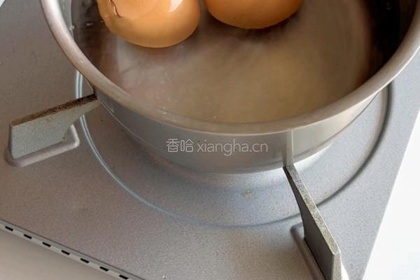 虾仁魔芋结沙拉的做法图解3