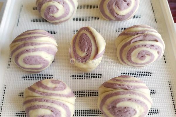 双色花卷的做法图解11