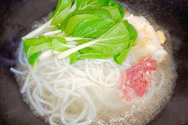 瘦肉鸡蛋珍珠粉的做法图解5