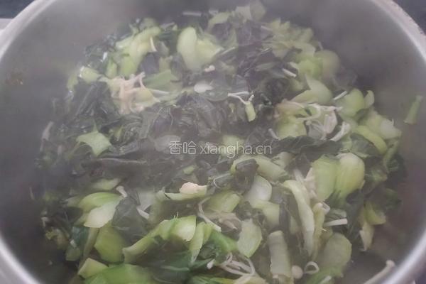 金针菇炒油菜的做法图解6