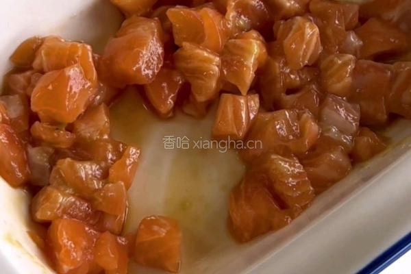 三文鱼生菜拌饭的做法图解4