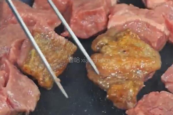 橙香牛肉粒的做法图解4