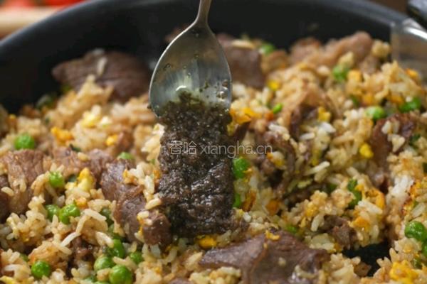 黑松露牛肉炒饭的做法图解8