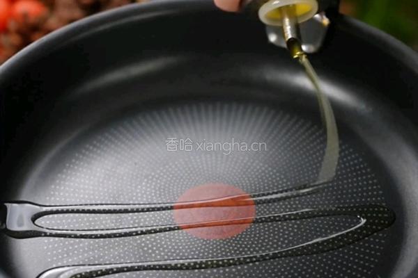 黑松露泡菜炒饭的做法图解2