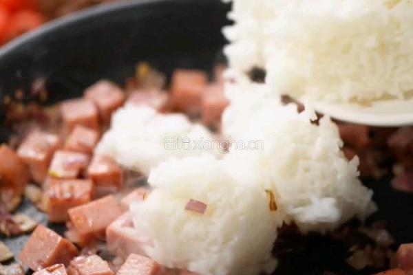 黑松露泡菜炒饭的做法图解4