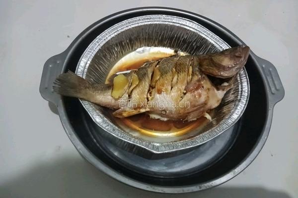 蒸清鲈鱼的做法图解5