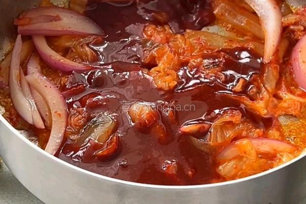 泡菜牛肉豆腐汤的做法图解5